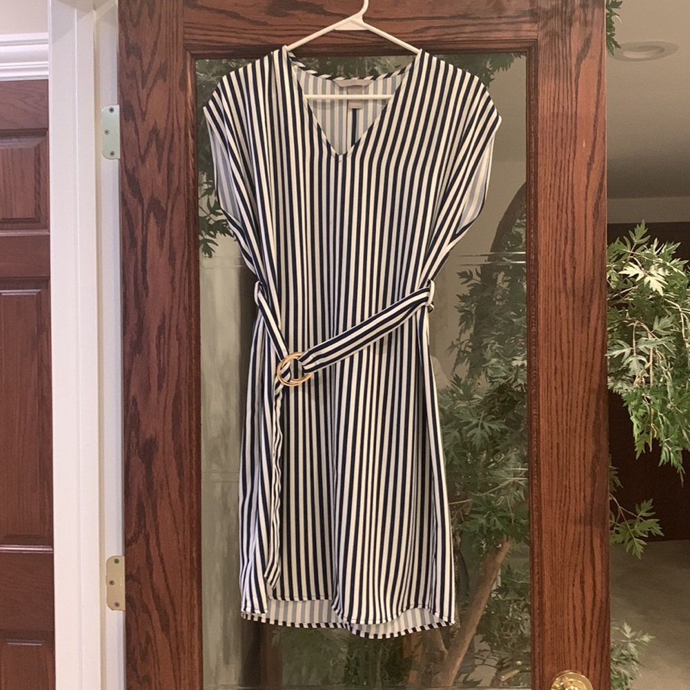 H&M Navy and White Stripes dress with removable belt (gold) - Size US 4